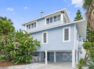 118 94th Ave, Treasure Island, FL 33706