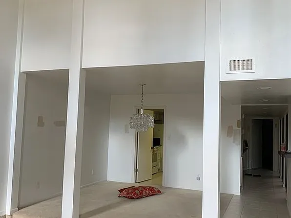 9346 Briar Forest Dr, Houston, TX 77063