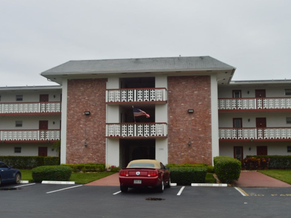 1st image of 1201 Hillcrest Court #202
