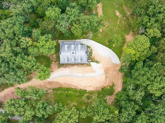 2nd image of 3589 Hawks Point Rd