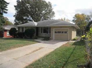 4809 Saratoga St, Omaha, NE 68104