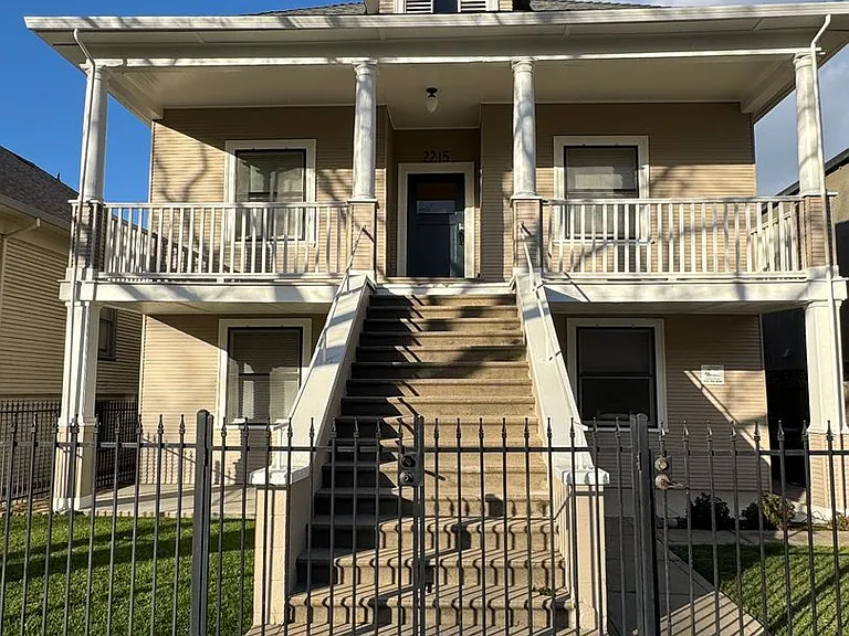 2215 P St — Photo 25
