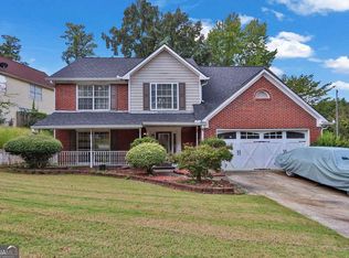 3245 Shady Woods Cir, Lawrenceville, GA 30044