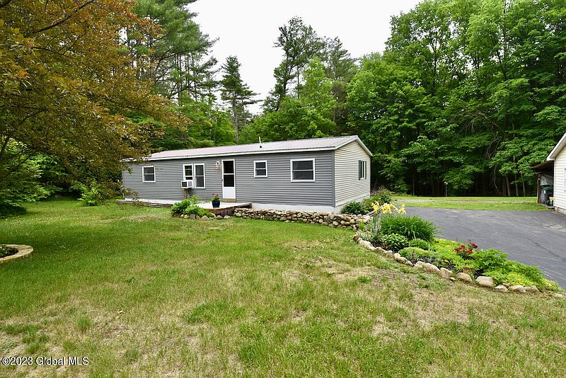 2nd image of 504 Middle Grove Road