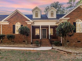 6019 Polk Mountain Dr, Marshville, NC 28103