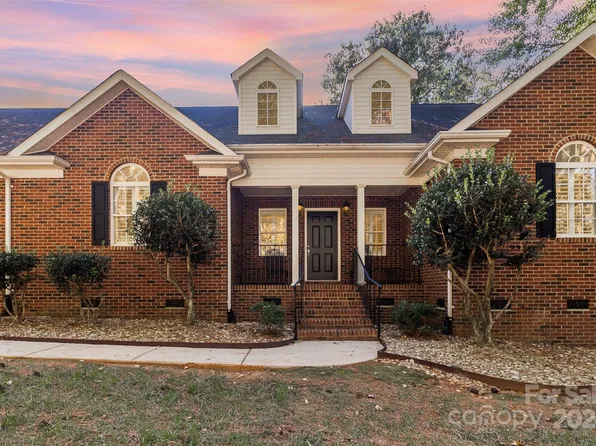 6019 Polk Mountain Dr, Marshville, NC 28103