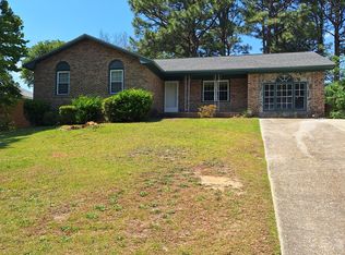 6206 Sabine Dr, Fayetteville, NC 28303