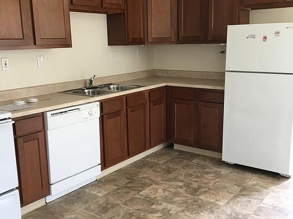 3rd image of 2462 Schon Dr