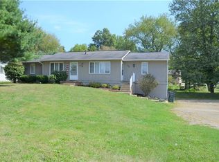 504 Perry Dr NW, Canton, OH 44708