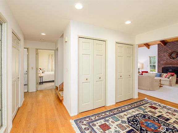 3rd image of 135 Rebel Lane