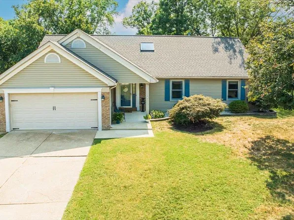 724 Wisdom Ct, Fenton, MO 63026