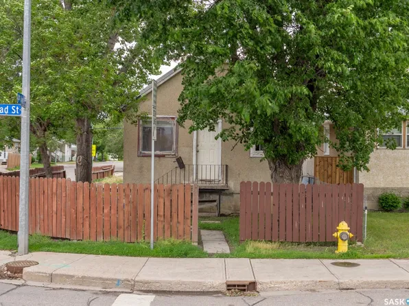 201 Broad Street, Regina, SK S4R 1X1
