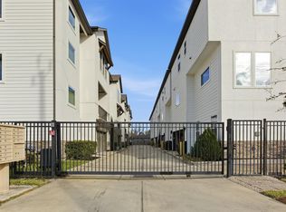 1222 Upton St, Houston, TX 77020