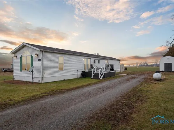 2690 County Road 203, McComb, OH 45858