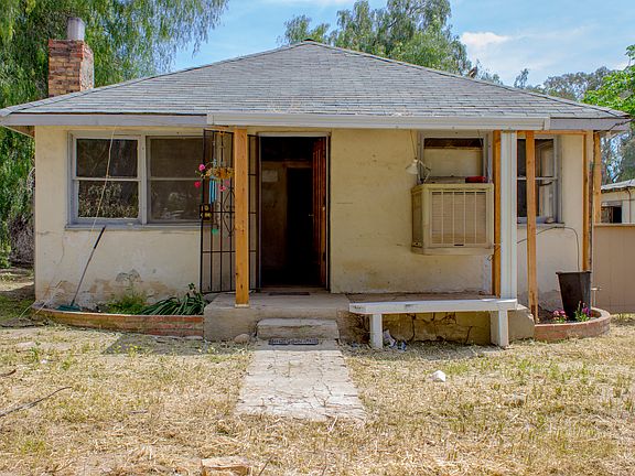 3rd image of 29300 3rd St