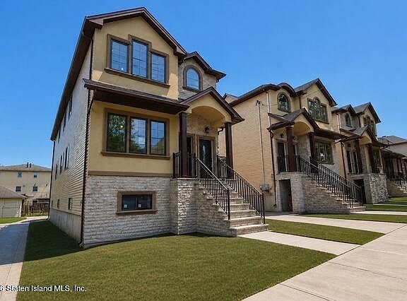 2nd image of 22 Hope Ave