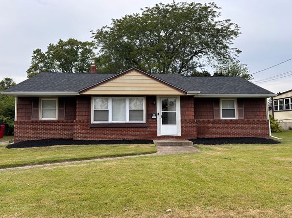 818 Willow Way