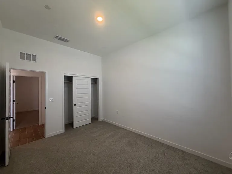 8729 Ponderosa Ave — Photo 9