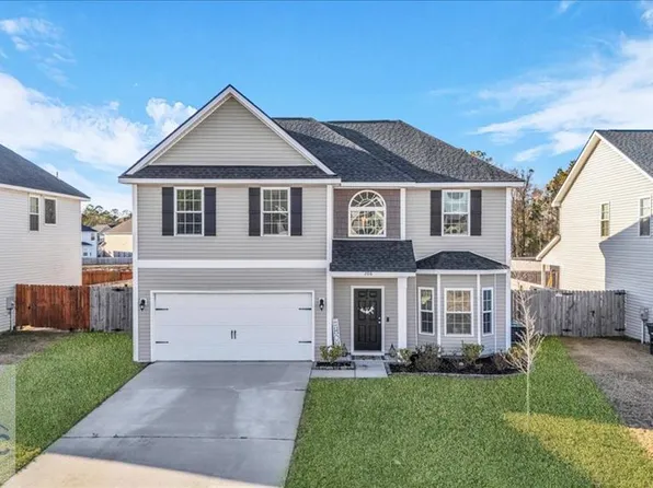 206 W West Winn Ave, Hinesville, GA 31313