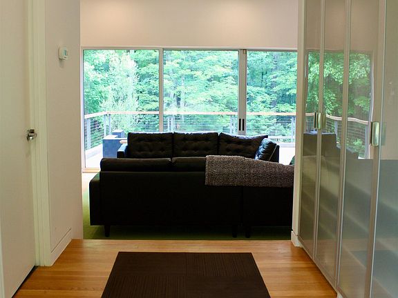 5th image of 5204 Margon Pl