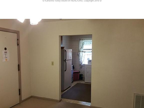 2nd image of 407 Kenna Dr #35