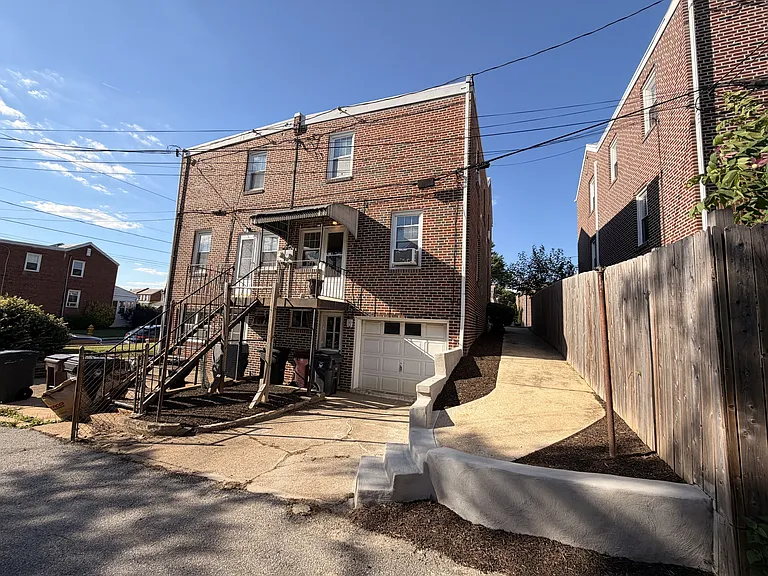 1720 Beech St — Photo 16