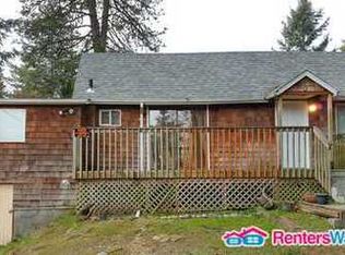 15823 6th Ave SW, Seattle, WA 98166