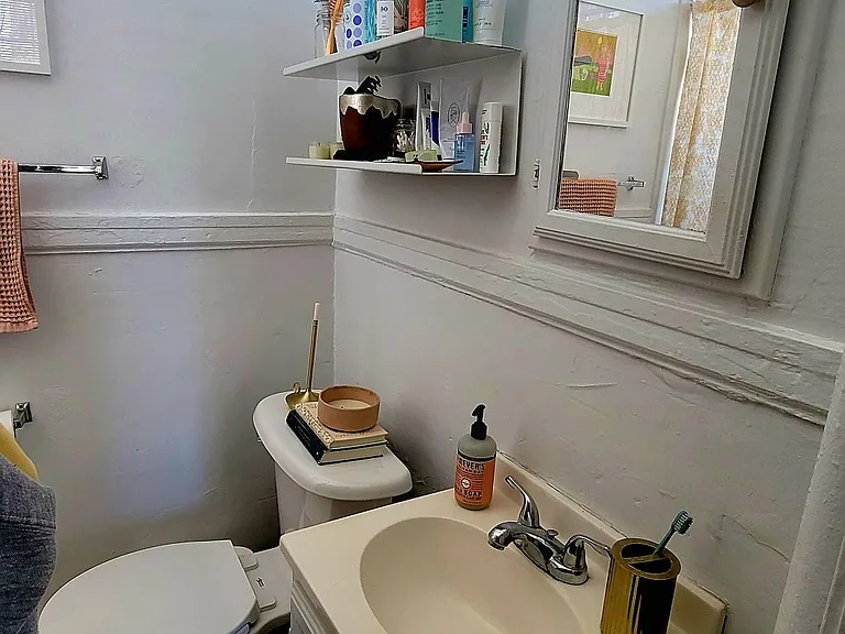 403 N Cleveland St #4 — Photo 5