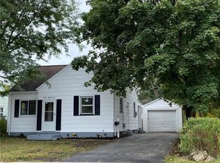 1223 Britton Rd, Rochester, NY 14616