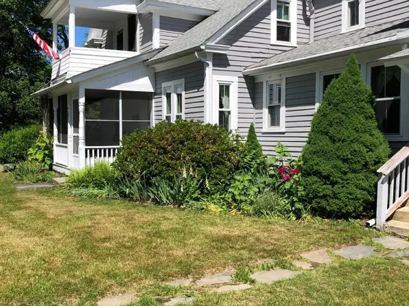 207 Bromley Rd, Chester, MA 01011