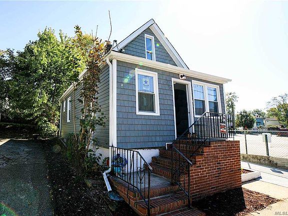 2nd image of 25 Hoeffner Ave