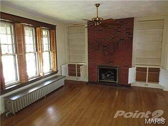 2nd image of 525 Bellerive Blvd