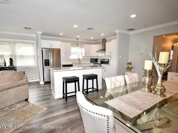 10 Vaughn Court, Brick, NJ 08724