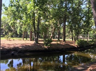 7 Isle Of Pines Rd, Hilton Head Island, SC 29928