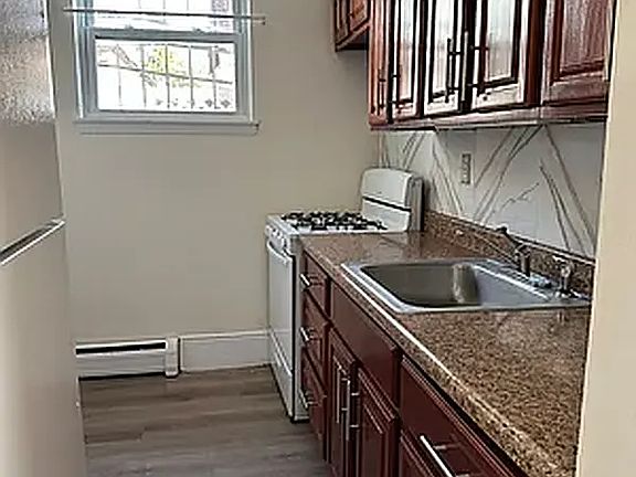 5th image of 119-50 Metropolitan Ave #2