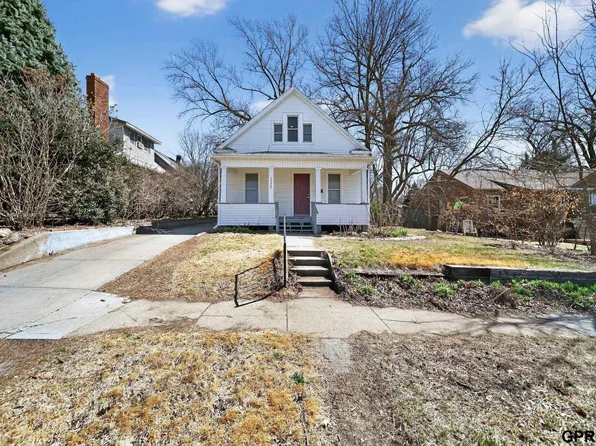 2023 N 63rd St, Omaha, NE 68104