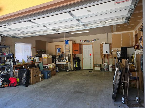 37 Ash St, Yerington, NV 89447