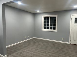 17 Railroad St #20, Whitesboro, NY 13492