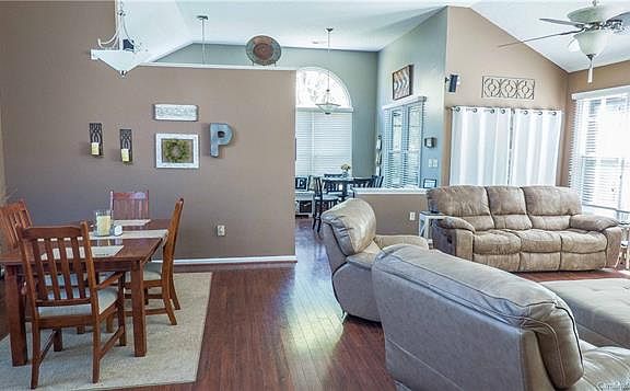 2nd image of 3120 Ashwell Oaks Ln