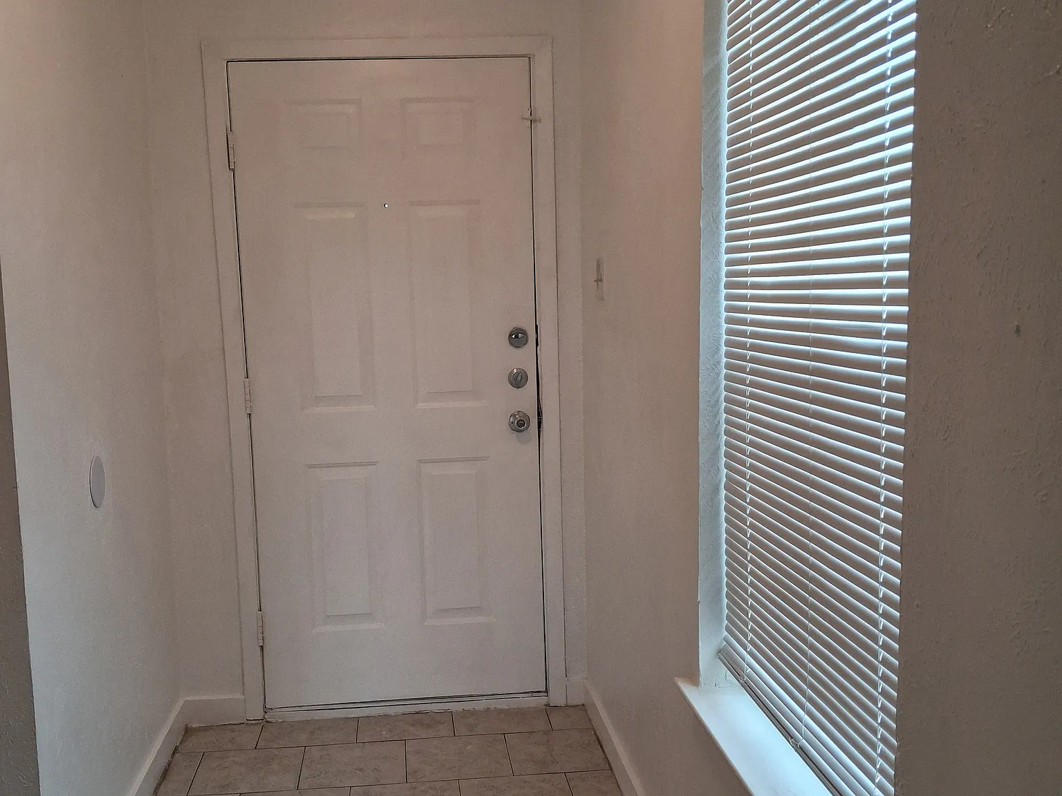 3 bed, 1551 sqft, $1,895 — Photo 4