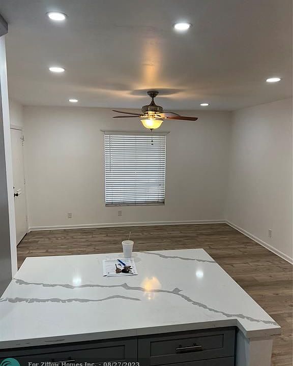 Imperial Point Colonnades Condominiums 6600 NE 22nd Way Fort