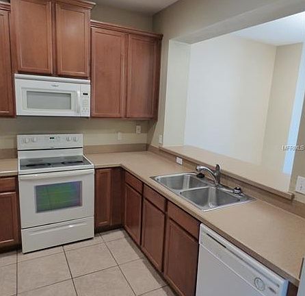 4th image of 953 Davenwood Ct