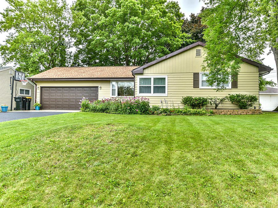1st image of 6209 W Goodrich Ln