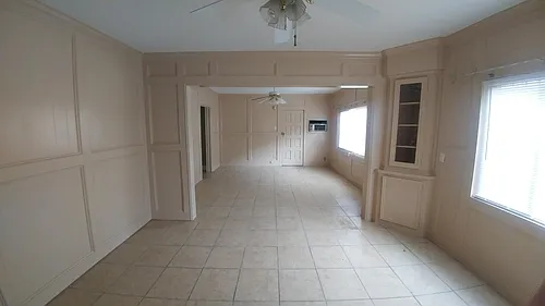 146 N Milby St #2 Photo 1