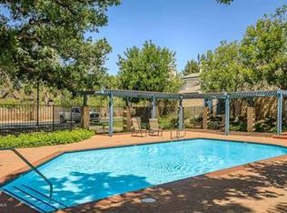 2418 Manet Ln, Simi Valley, CA 93063