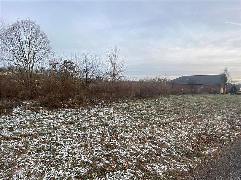 1st image of 1389 Deep Wood Dr