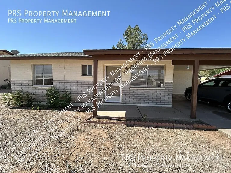 3147 E Edgewood Ave — Photo 3