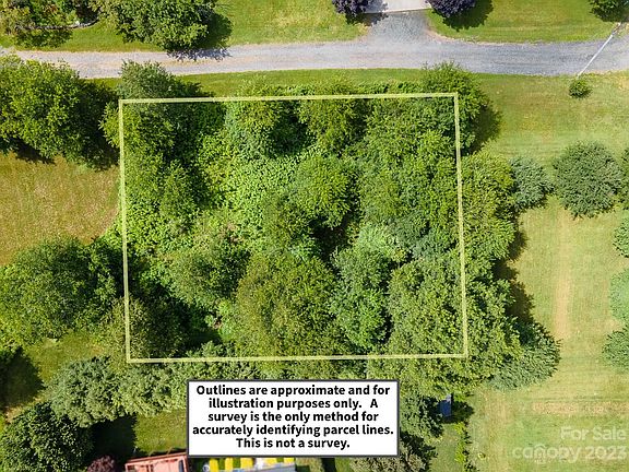2nd image of Old Maple Dr #180-185