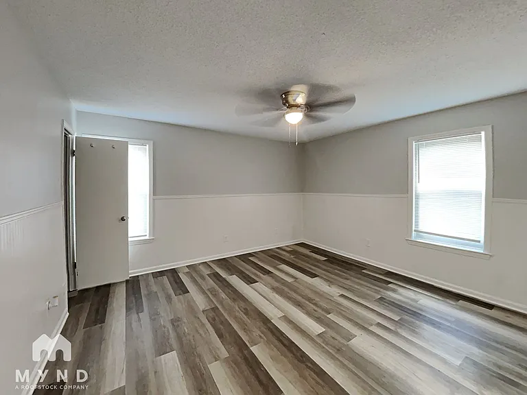 4574 Trout Valley Dr — Photo 10