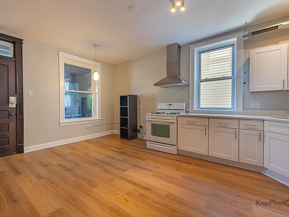 4th image of 2644 W 22nd Pl #2